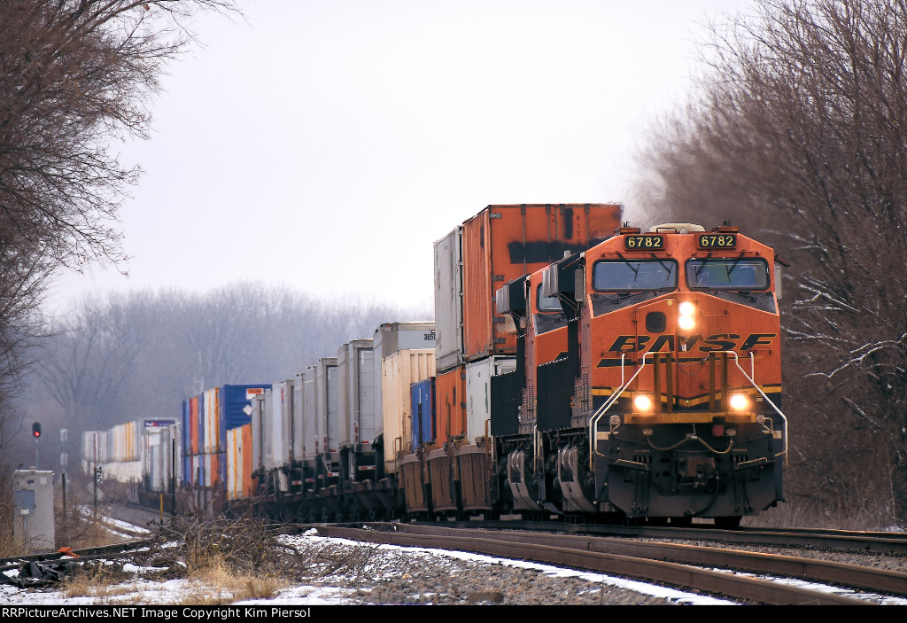 BNSF 6782